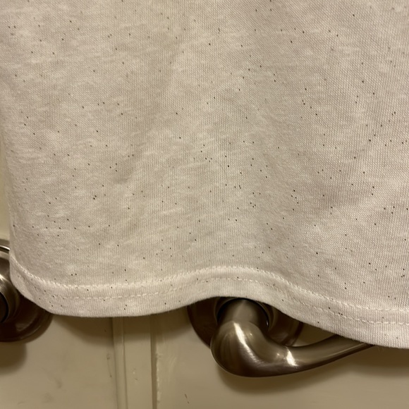 ANSHUNZI White Sparkly T-Shirt with “LADY” Sewed in with Pearls, Diamonds etc. - Picture 6 of 6